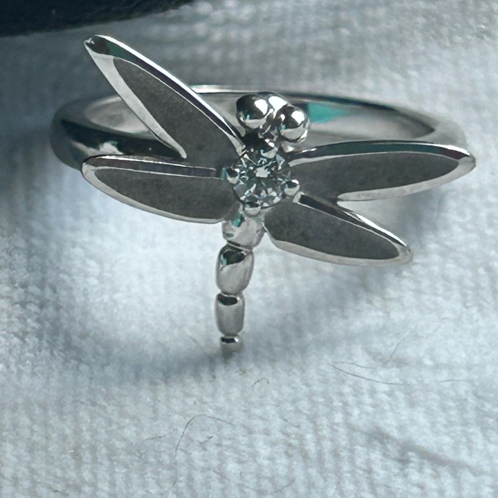 Tiffany & Co. 750 & Diamond Dragonfly Ring - Picture 2 of 7
